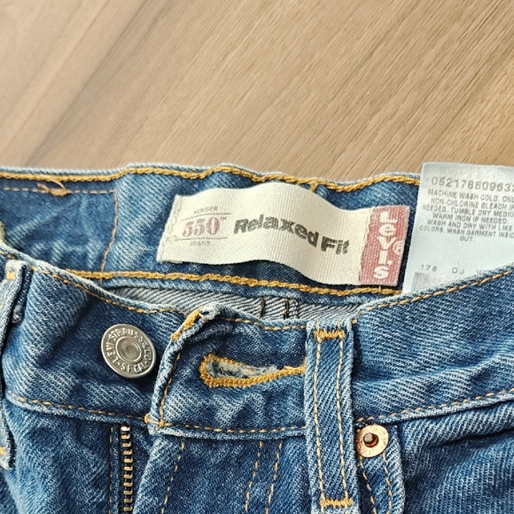 Boys Levi's Blue Denim 550 Relaxed Fit Jeans - Picture 1 of 7